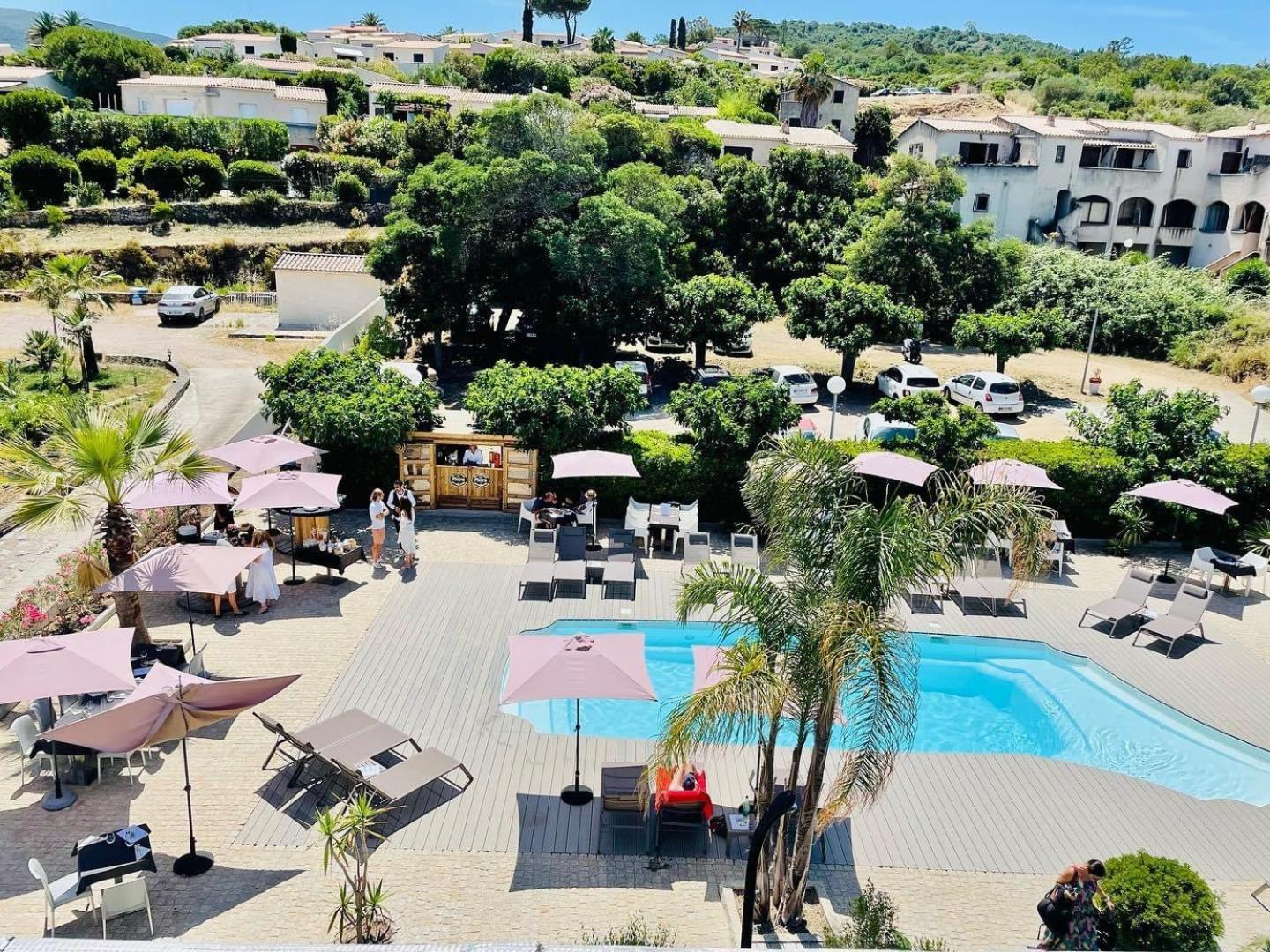 Hotel L'Isolella بورْتِكْسْيو المظهر الخارجي الصورة